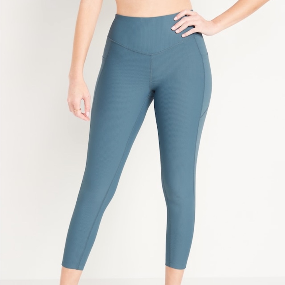 Old Navy High Rise Powersoft Ribbed Leggings Size Small